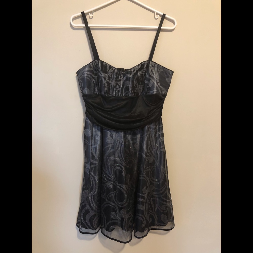 Laura Petites Black/Silver/Sparkly Dress 12P